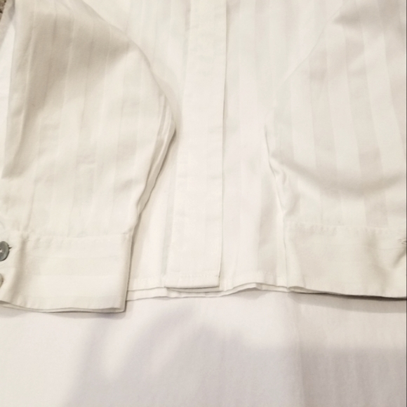 Anne Fontaine Classic White Alternating White Stripe Hidden Button Down Shirt - Picture 12 of 14